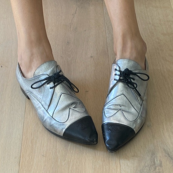 CHANEL 🖤🖤🖤 Oxfords - Picture 3 of 14